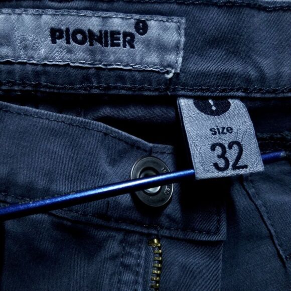 Pionier Pants Mens 32x30 Gray Chino Khakis Straight Flat Front Canvas - Picture 9 of 13